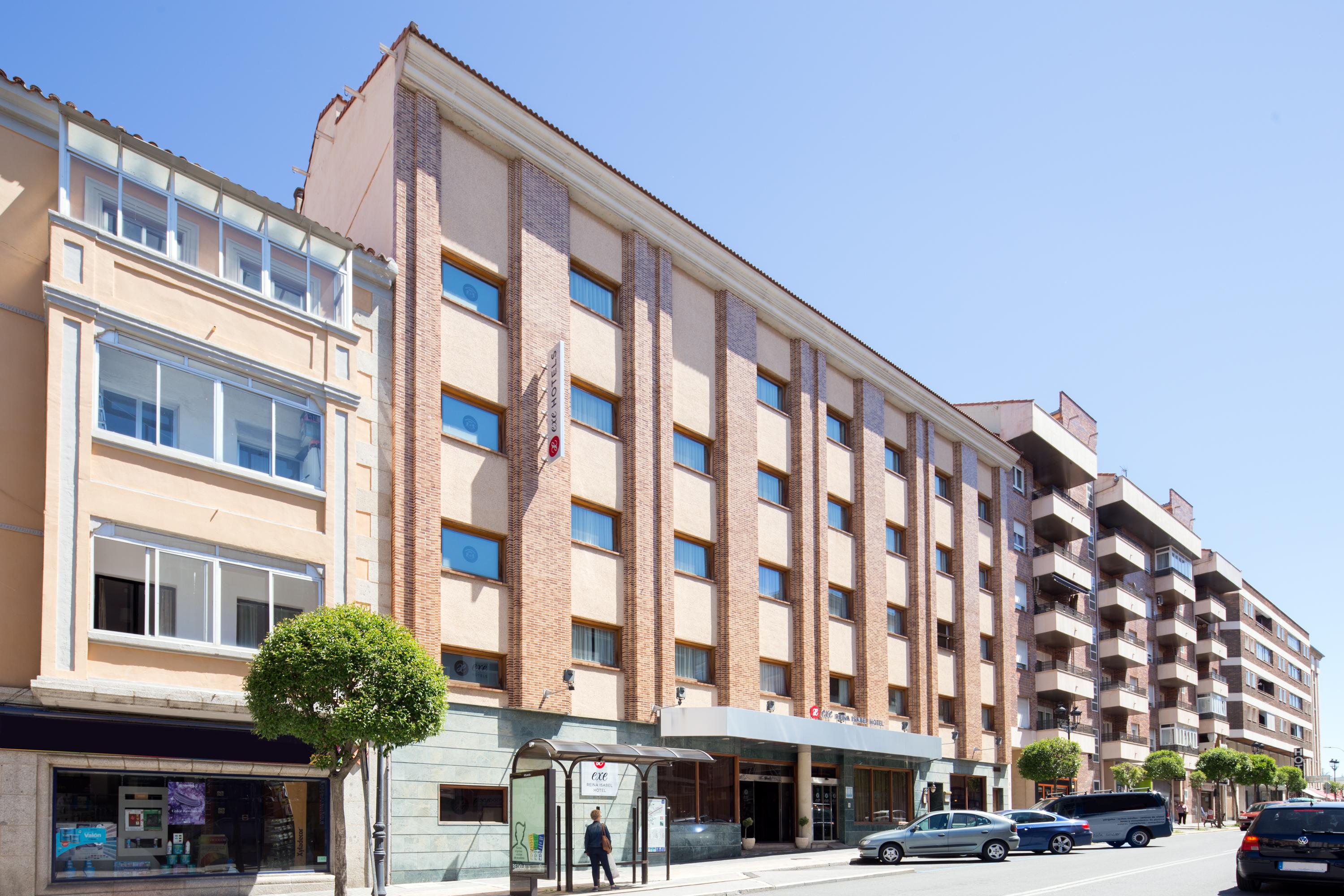 Hotel Exe Reina Isabel Avila Exterior photo