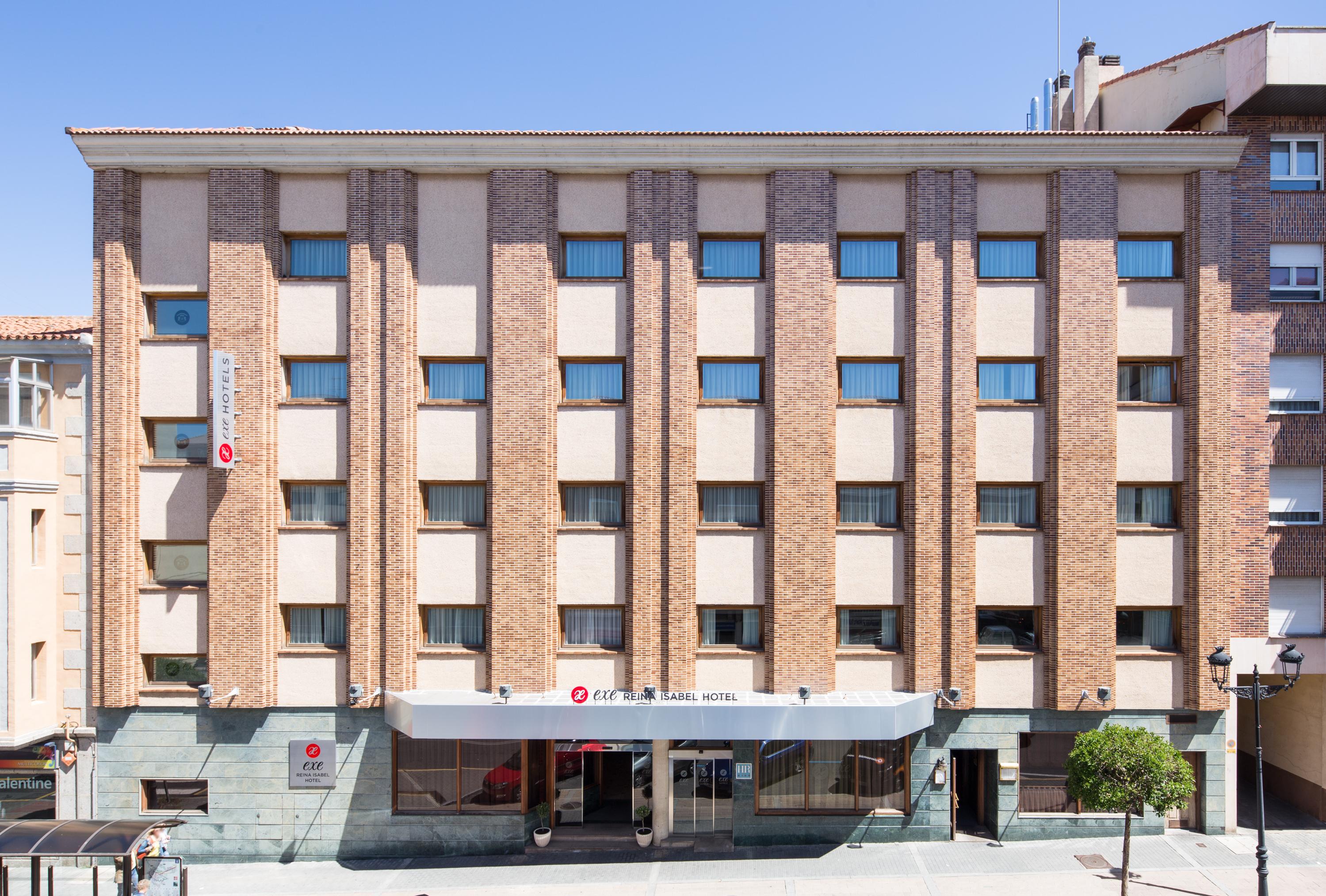Hotel Exe Reina Isabel Avila Exterior photo
