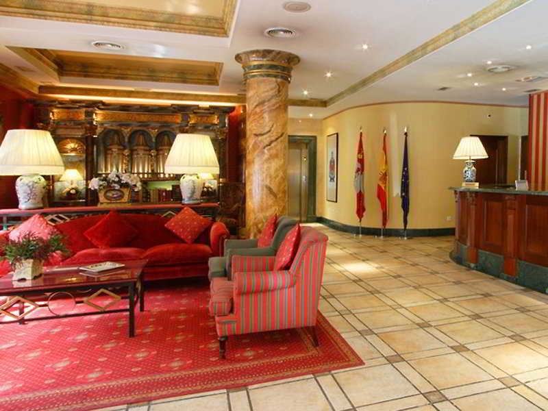 Hotel Exe Reina Isabel Avila Exterior photo